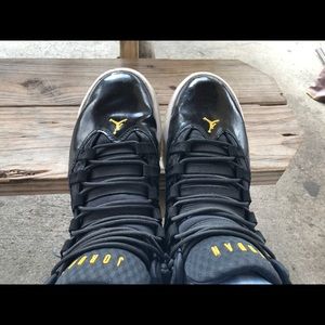 Air Jordans ( 1 )